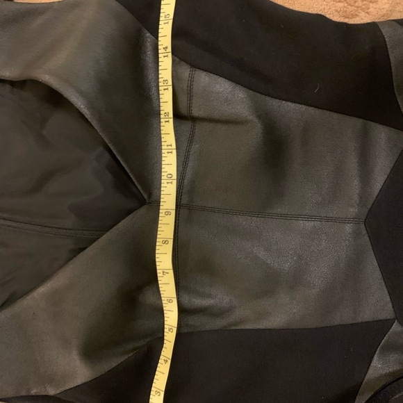 Karen Millen faux leather panel dress size 6 US - Picture 7 of 9